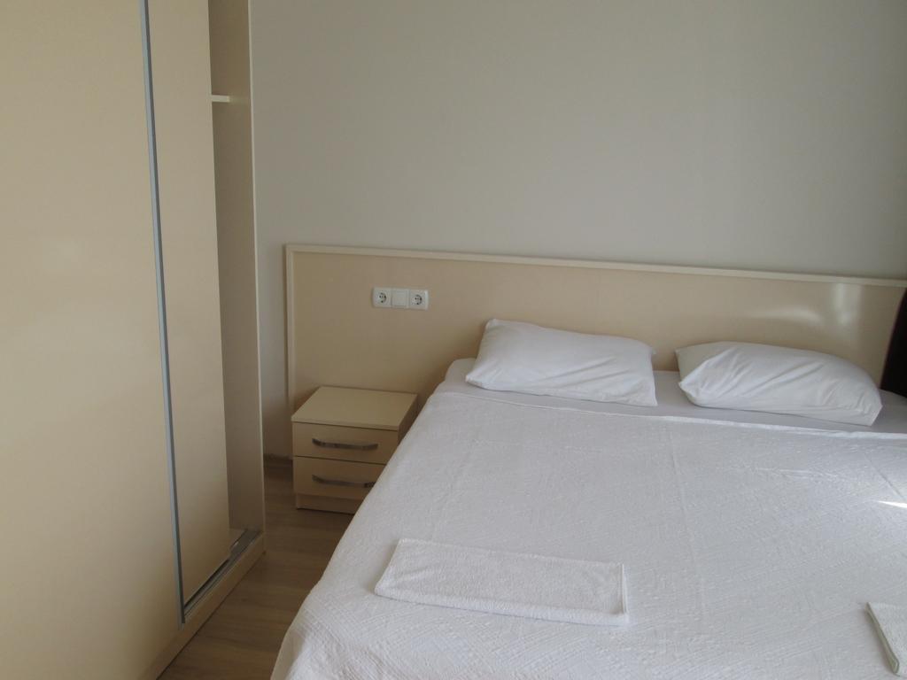 Ada Butik Hotel Kuşadası Buitenkant foto