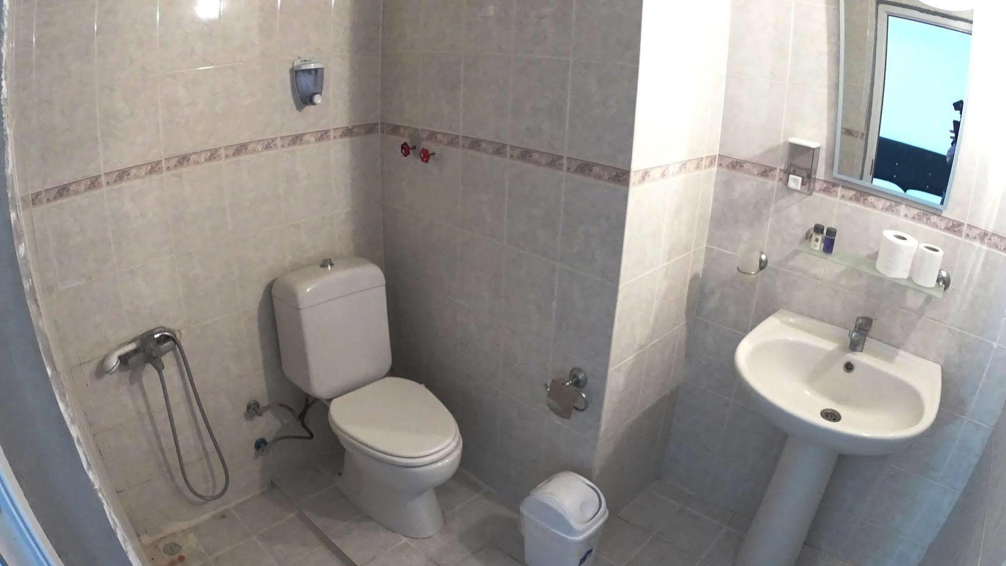 Ada Butik Hotel Kuşadası Buitenkant foto