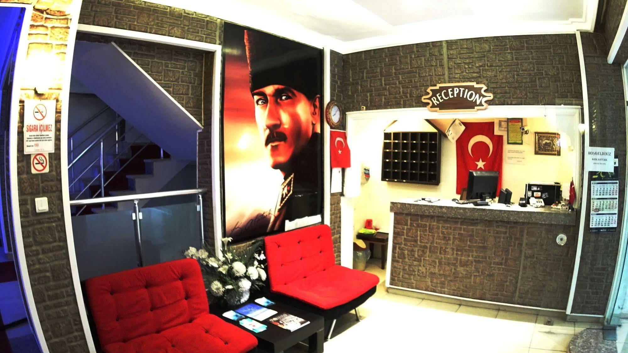 Ada Butik Hotel Kuşadası Buitenkant foto