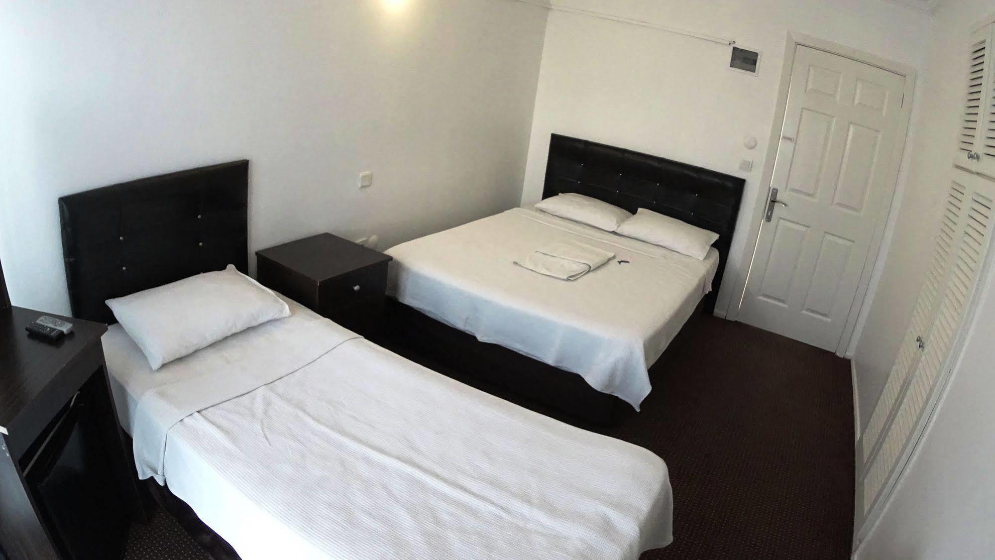 Ada Butik Hotel Kuşadası Buitenkant foto
