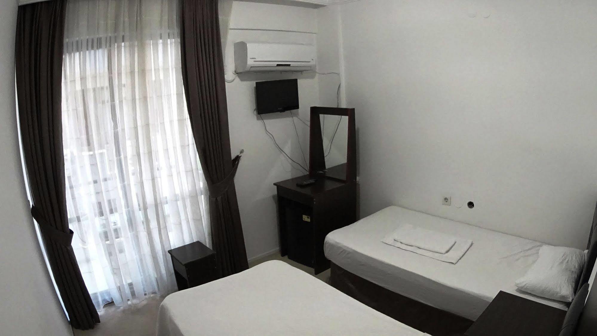 Ada Butik Hotel Kuşadası Buitenkant foto
