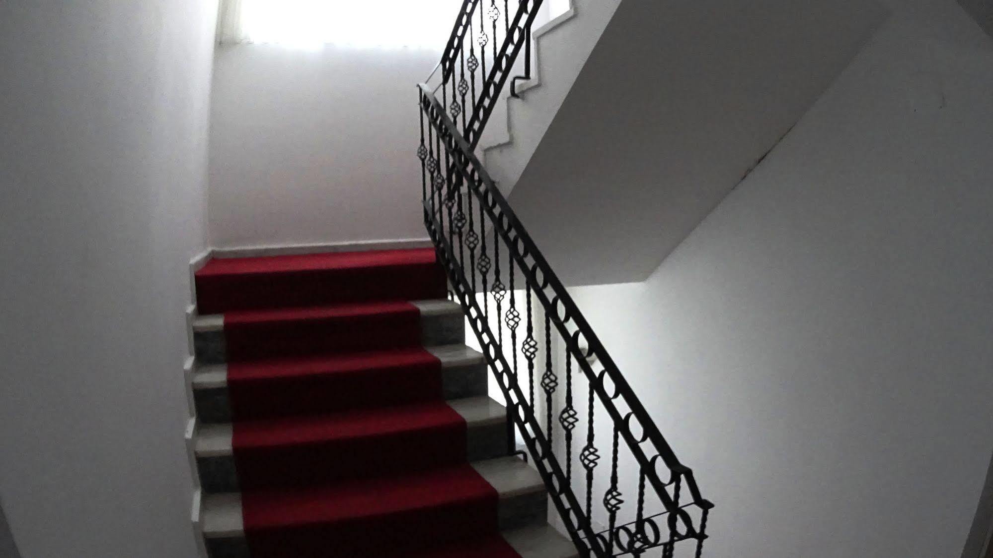 Ada Butik Hotel Kuşadası Buitenkant foto